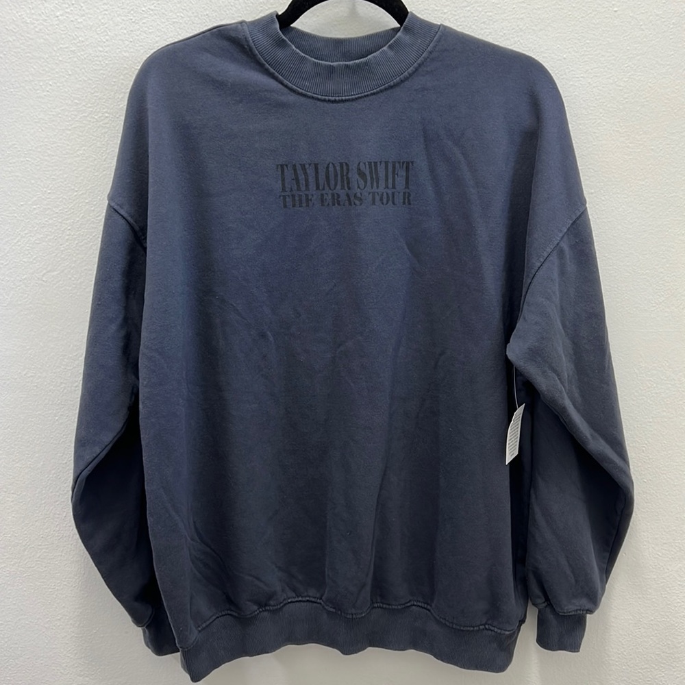 SMALL Never Worn Taylor Swift Eras Tour Exclusive Blue Crewneck